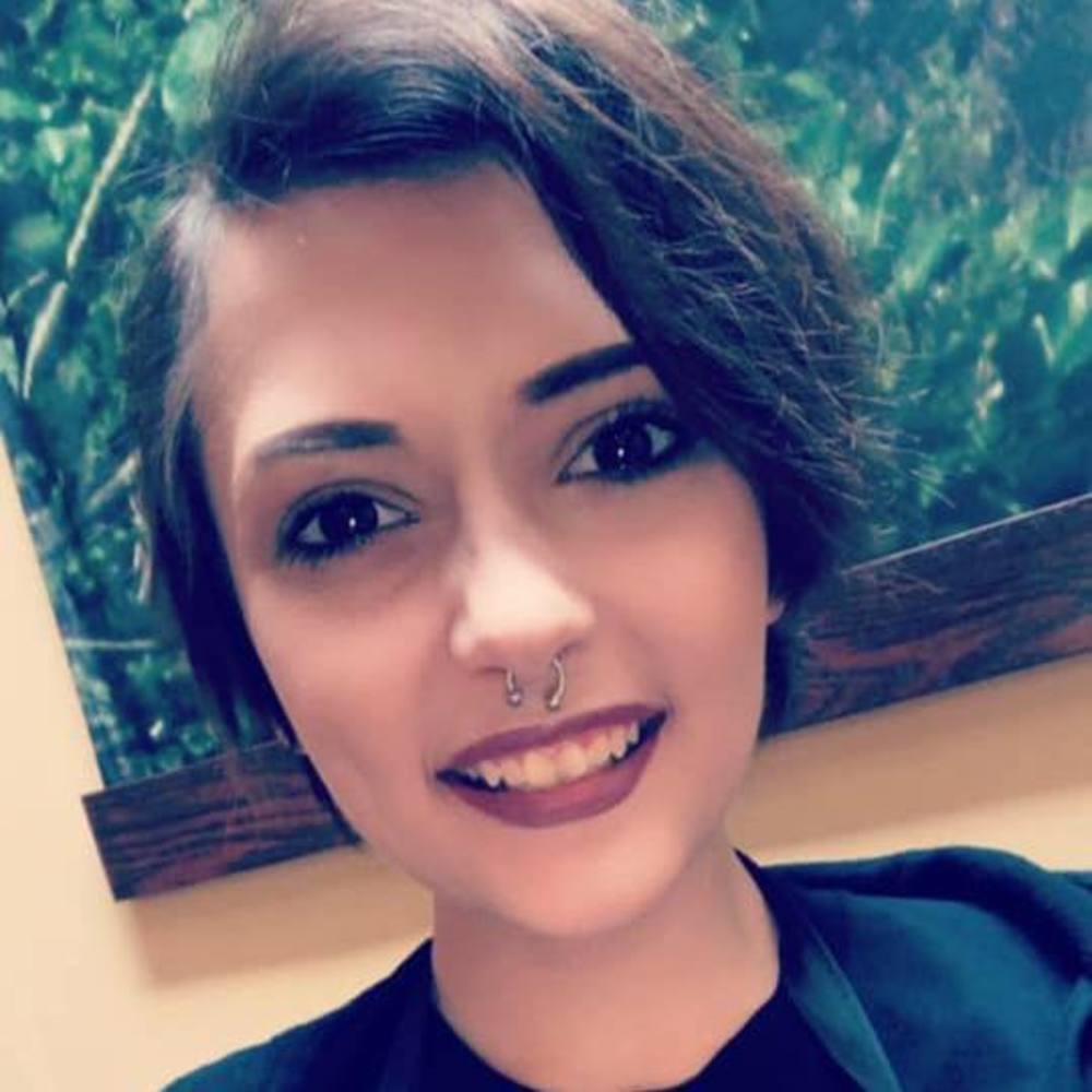 Meet your Posher, Emily